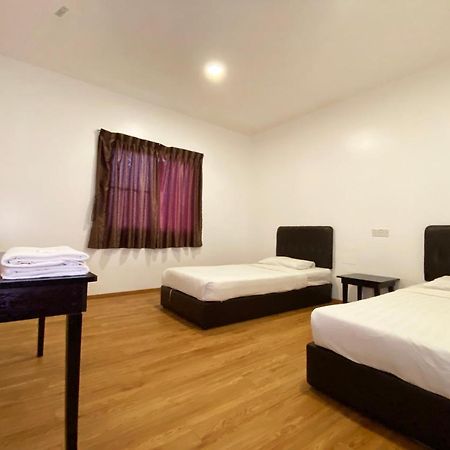 Oyo 90257 Rocky Mountain Lodge Kampong Kundassan 외부 사진